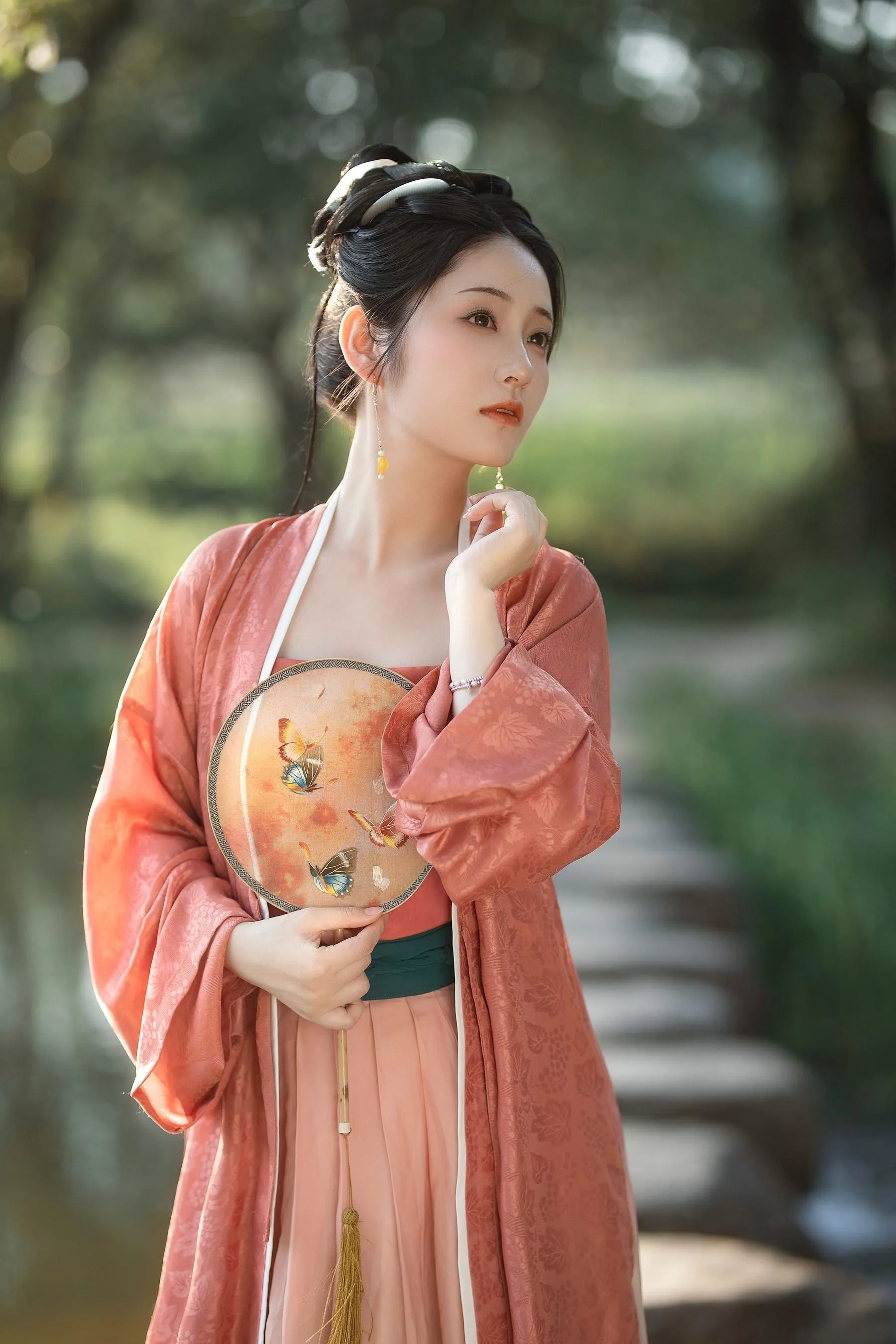 [艺图语] 2022.06.24 凉夏 小温暖想要个大太阳 [23P]插图3